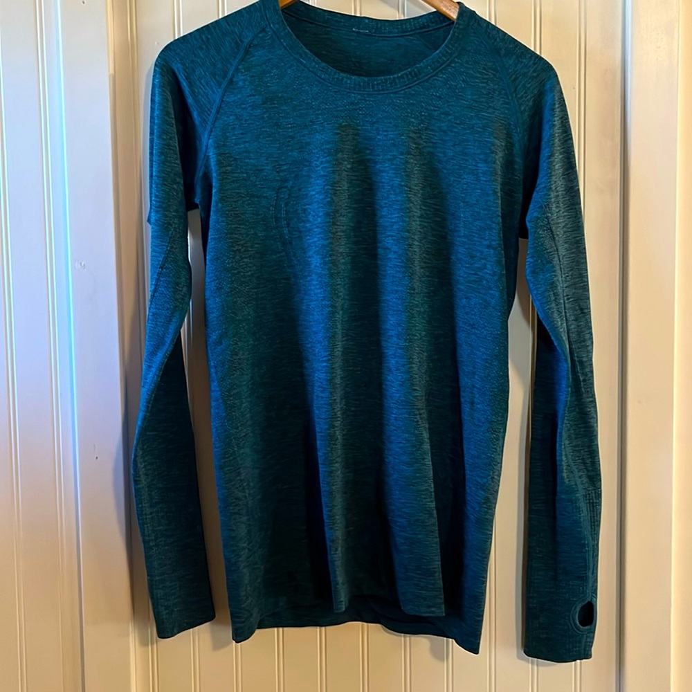 Lululemon Long Sleeve Top size 10